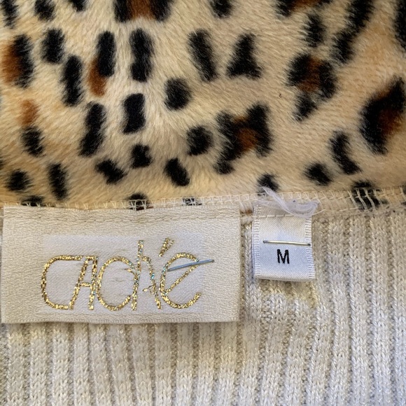 Button down sweater - Picture 3 of 4